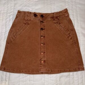 American Eagle Outfitters Tan A-Line Skirt